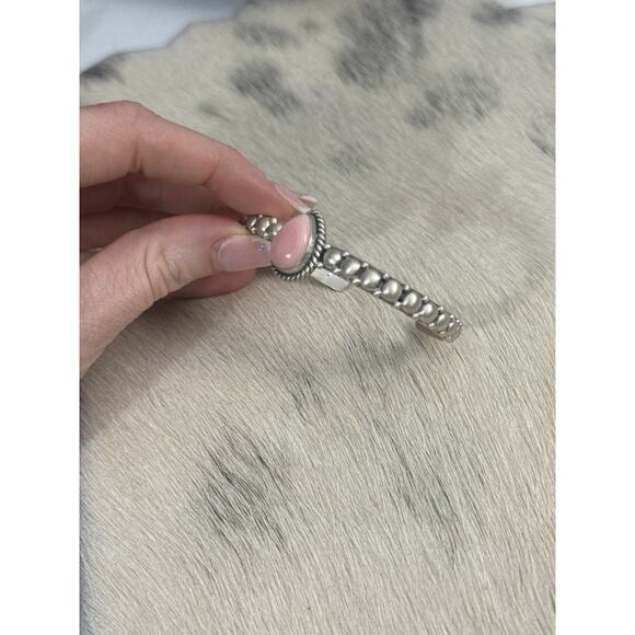 Sterling Silver Pink Conch Tear Drop Braided Dome Cuff Bracelet 925 Stacker - Picture 8 of 8